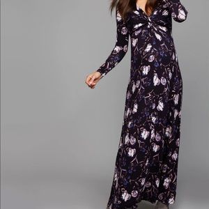 NWT A pea in the pod long sleeve maxi dress